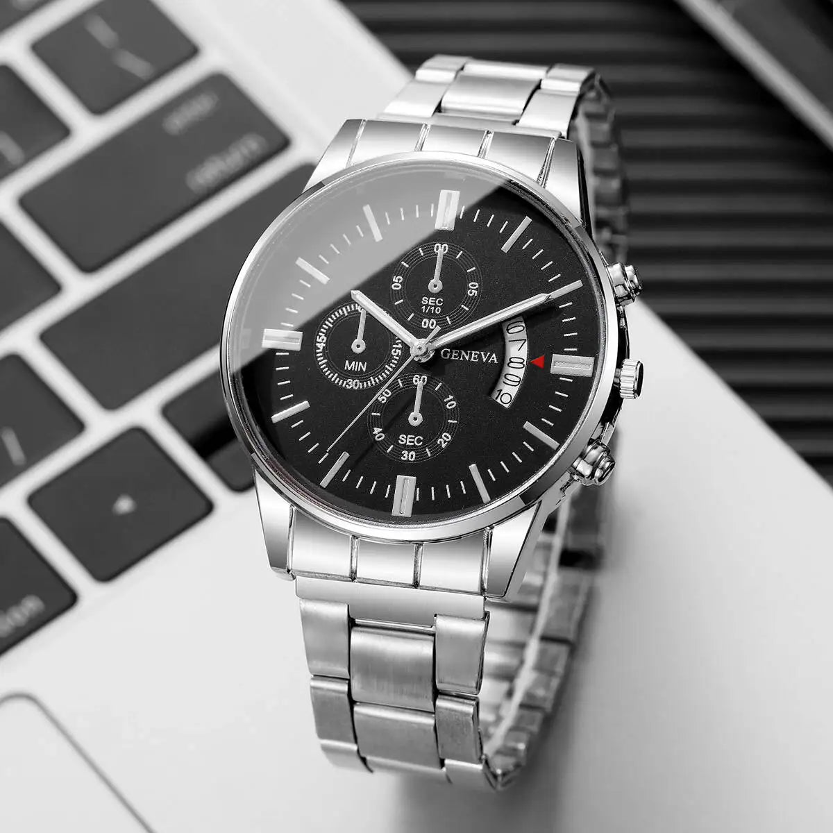 Fashion Business Men Watches Luxury Calendar Quartz Wristwatch for Man Clock Relogio Masculino Montre Homme（Without Box）